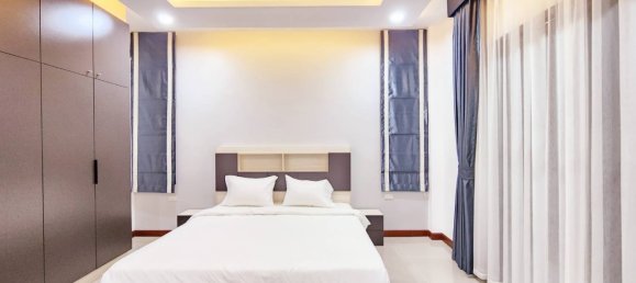 4 bedrooms Cafe / restaurant in Pattaya, Thailand No. 5385 6