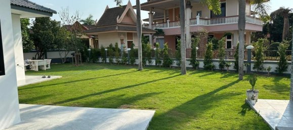 4 bedrooms Cafe / restaurant in Pattaya, Thailand No. 5385 13