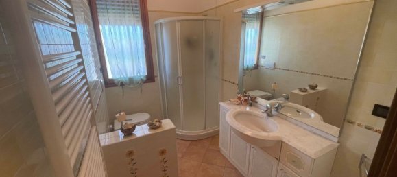 Вилла с 10 комнатами в Комаккьо, Италия № 70147 47