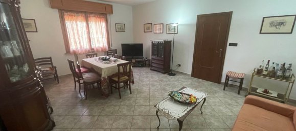 Вилла с 10 комнатами в Комаккьо, Италия № 70147 7