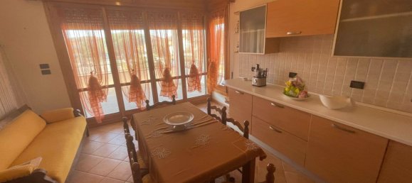 Вилла с 10 комнатами в Комаккьо, Италия № 70147 27