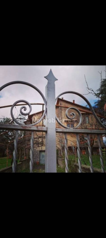 5 bedrooms Villa in Arcidosso, Italy No. 326044