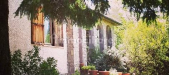 5 bedrooms Villa in Arcidosso, Italy No. 326044 3