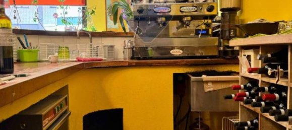 4 rooms Commercial property in Novara, Italy No. 84026 7