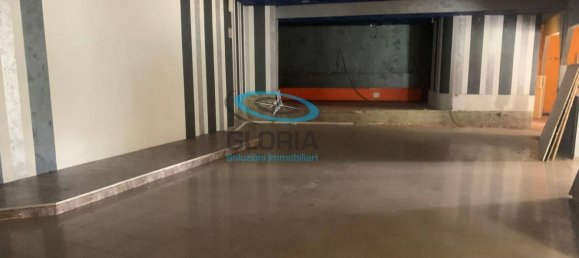 2500m² Commercial property in Fabriano, Italy No. 13394 3