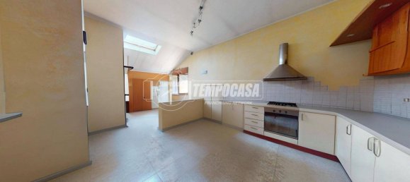 1 bedroom Apartment in Volpiano, Italy No. 278958 4