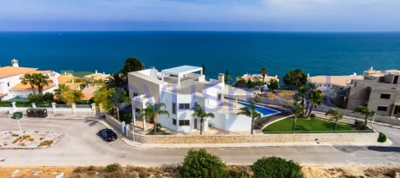 5 bedrooms House in Albufeira, Portugal No. 25673 4