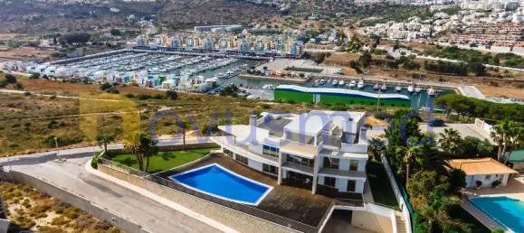 5 bedrooms House in Albufeira, Portugal No. 25673 6