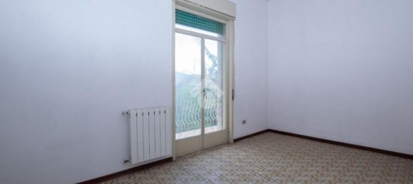 4-Zimmer Wohnung in Falcone, Italy, Nr. 50921 9