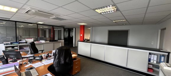 262m² Office in Scy-Chazelles, France No. 66162 7