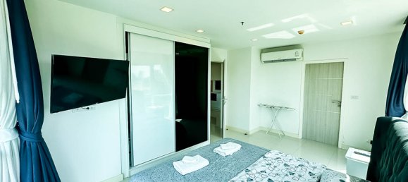1 bedroom Condo in Pattaya, Thailand No. 12042 14