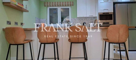 Квартира с 3 спальнями в Сан-Пауль-иль-Бахар, Мальта № 8038 8