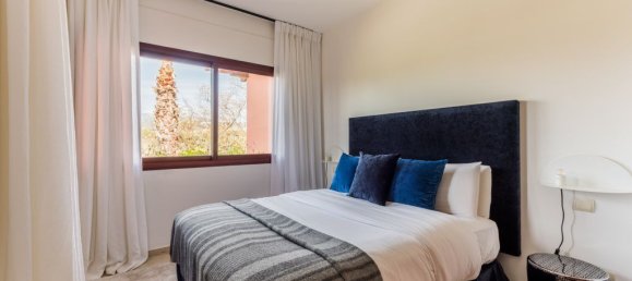 4 bedrooms Building in Marbella Del Este, Spain No. 2982 10