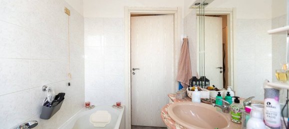 3 bedrooms Apartment in Pandino, Italy No. 141543 22