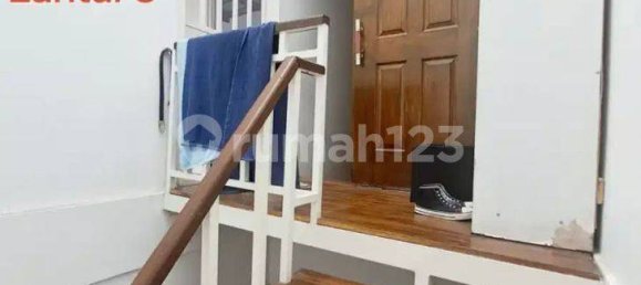 6 bedrooms House in Cipondoh, Indonesia No. 2378 18