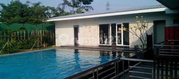 6 bedrooms House in Cipondoh, Indonesia No. 2378 5