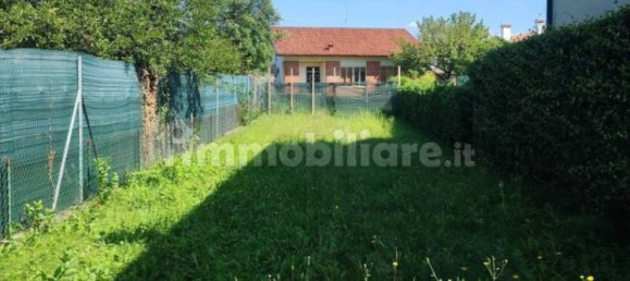2 bedrooms House in Udine, Italy No. 304886 16