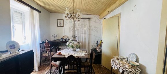 2 bedrooms House in Covilha, Portugal No. 37909 4