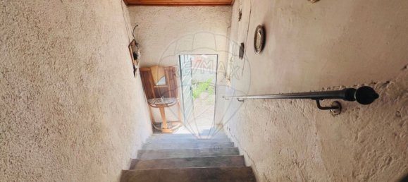 2 bedrooms House in Covilha, Portugal No. 37909 12