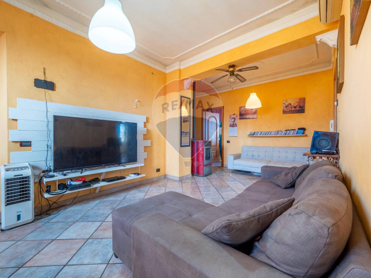 4غرفة شقة في Capoterra, Italy رقم 30537