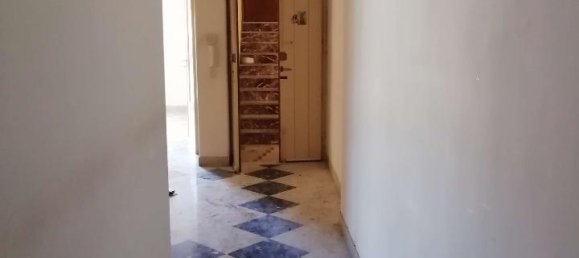 4 rooms Apartment in Caltanissetta, Italy No. 165341 2