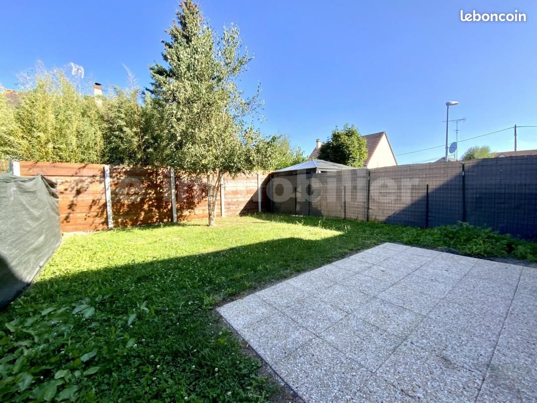 3 غرف نوم منزل في Fleury-les-Aubrais, France رقم 252367