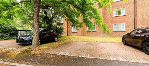1 bedroom Apartment in Kingston Upon Thames, United Kingdom No. 9946 8