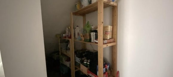 4-salle Appartement à San Possidonio, Italy No. 232012 12