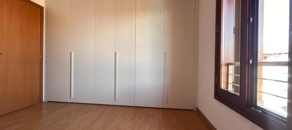 4 chambres Appartement à Udine, Italy No. 326650 11
