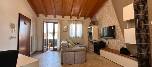 4 chambres Appartement à Udine, Italy No. 326650 6