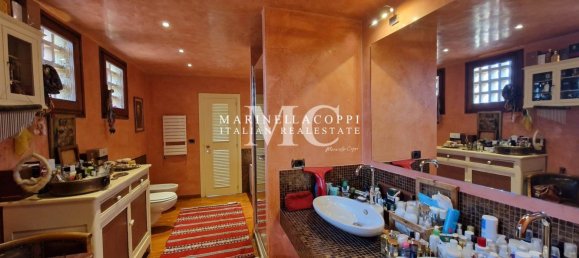 3 bedrooms Villa in Impruneta, Italy No. 192529 26