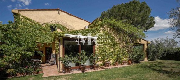 3 bedrooms Villa in Impruneta, Italy No. 192529 7
