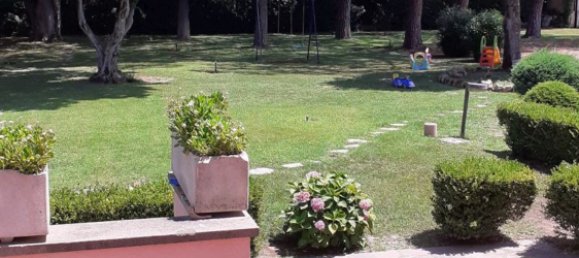 4 Schlafzimmer Villa in Rome, Italy, Nr. 313721 11