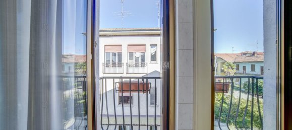 3-Zimmer Wohnung in Cassano Magnago, Italy, Nr. 236144 16