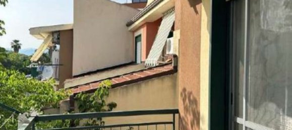 Квартира с 2 комнатами в Джардини-Наксос, Италия № 43094 5