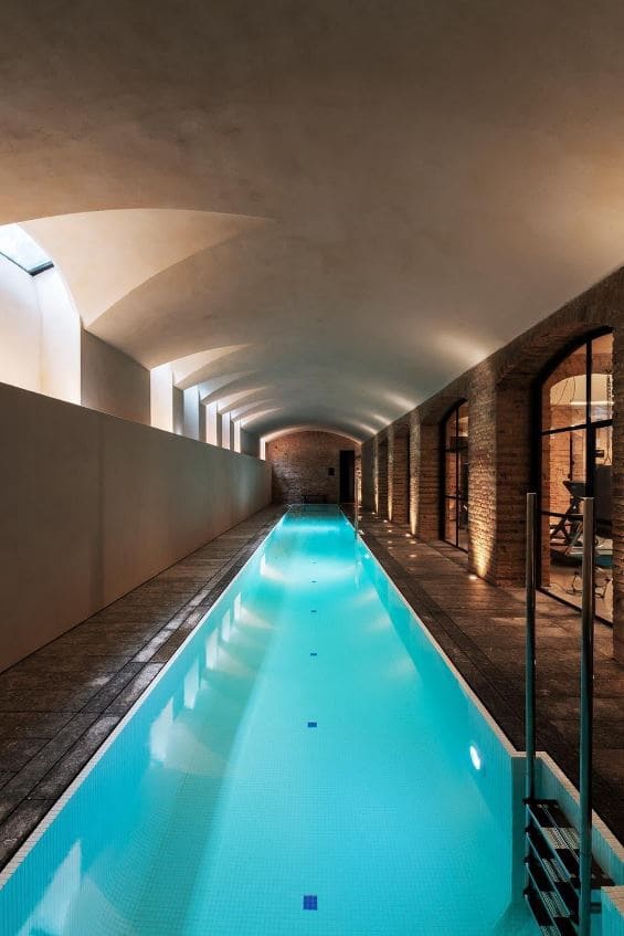 3 bedrooms Penthouse in Eixample, Spain No. 245124