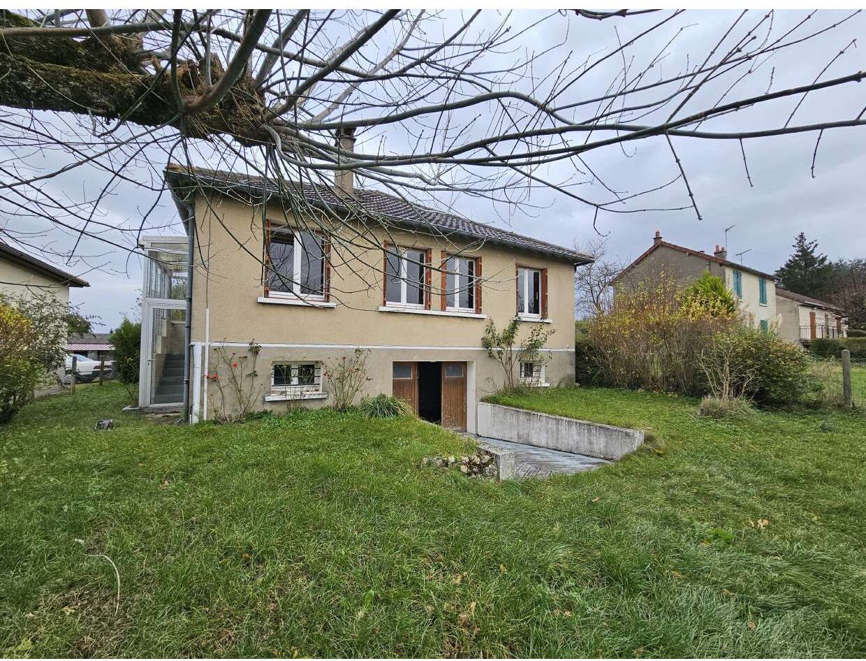 Casa T1 em Bonny-sur-Loire, France N.º 155704