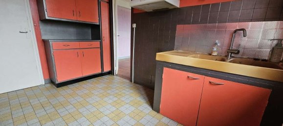 Casa T1 em Bonny-sur-Loire, France N.º 155704 2