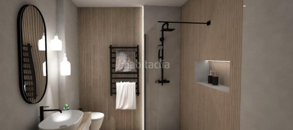 Apartamento de 4 dormitorios en Lérida, Spain No. 139624 7