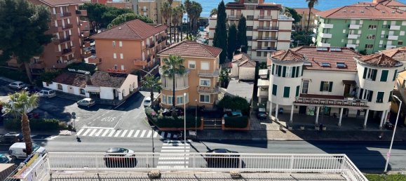 Studio in San Bartolomeo al Mare, Italy, Nr. 36564 2