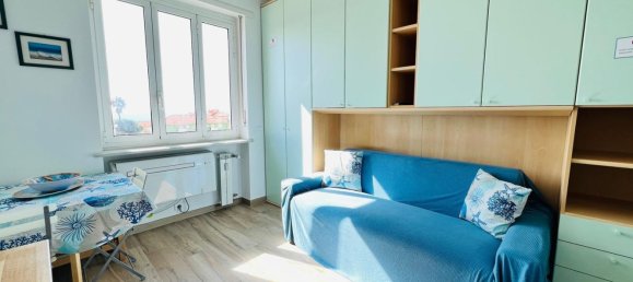 Studio in San Bartolomeo al Mare, Italy, Nr. 36564 12