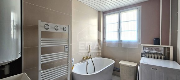 4 rooms Apartment in Boulogne-sur-Mer, France No. 364090 4