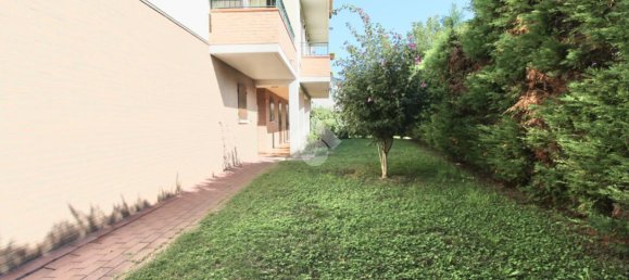 Apartamento de 3 habitaciónes en Reggio Emilia, Italy No. 7009 81