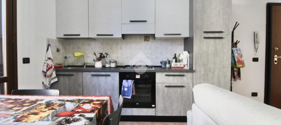 Apartamento de 3 habitaciónes en Reggio Emilia, Italy No. 7009 42