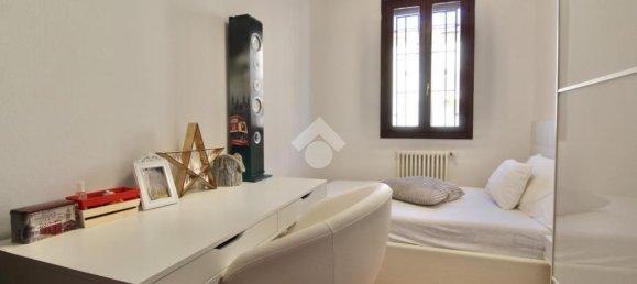 Apartamento de 3 habitaciónes en Reggio Emilia, Italy No. 7009 26