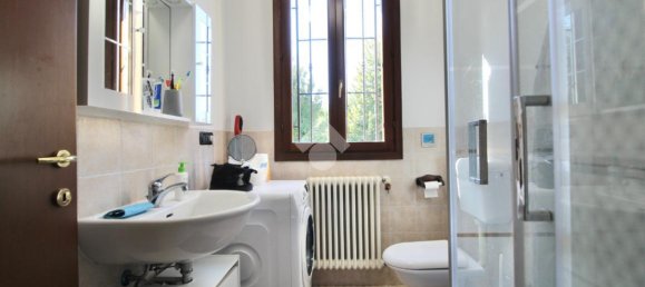 Apartamento de 3 habitaciónes en Reggio Emilia, Italy No. 7009 29