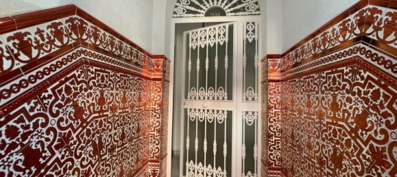 5 bedrooms House in Cadiz, Spain No. 148596 2