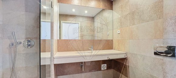 3 bedrooms Apartment in Lisbon, Portugal No. 144196 32