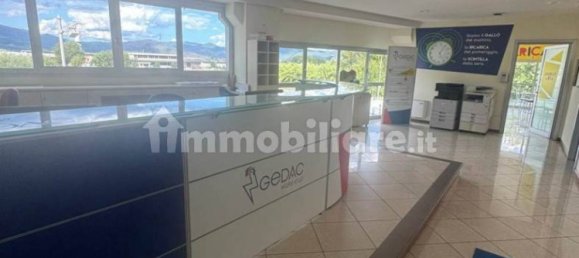 Entrepôt à Agliana, Italy 1500m² No. 351322 21