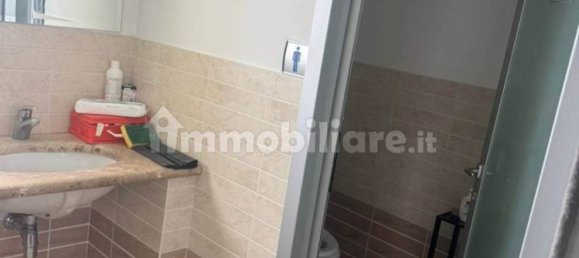 Entrepôt à Agliana, Italy 1500m² No. 351322 29